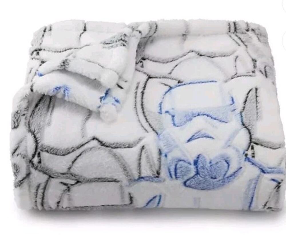 The Big One Star Wars Stormtroopers Oversized Plush Throw Blanket